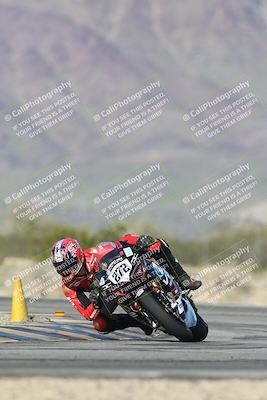 media/Jan-15-2026-Racers Edge (Thu) [[dfebeb70ab]]/2-A Group/Session 5 (Turn 5)/